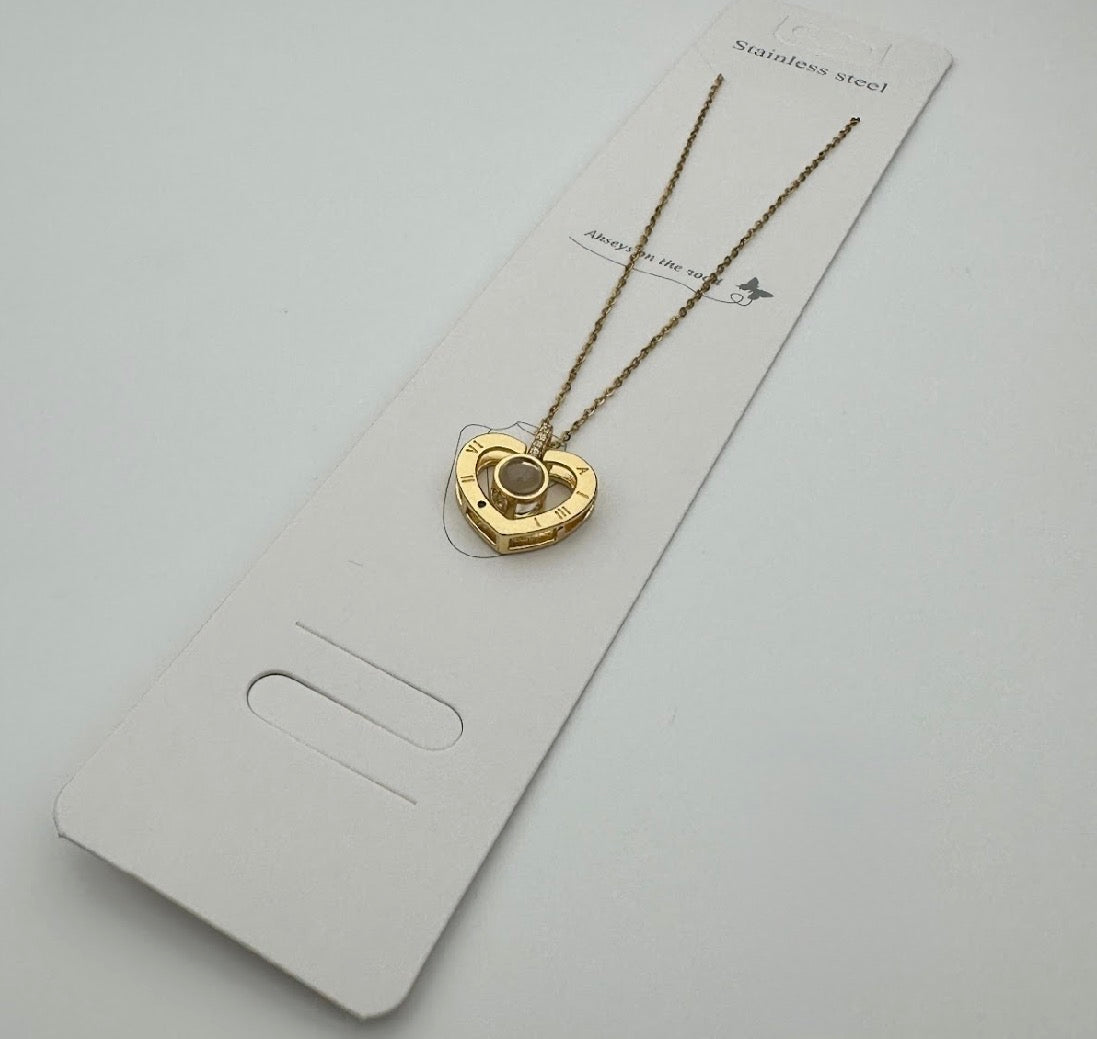 Roma Rakamlı Kalp Kolye – Paslanmaz Çelik Gold Kadın Kolye