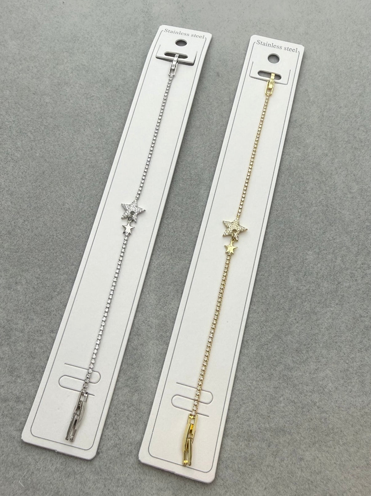 Yıldız Charm Detaylı Zirkon Taşlı Çelik Bileklik